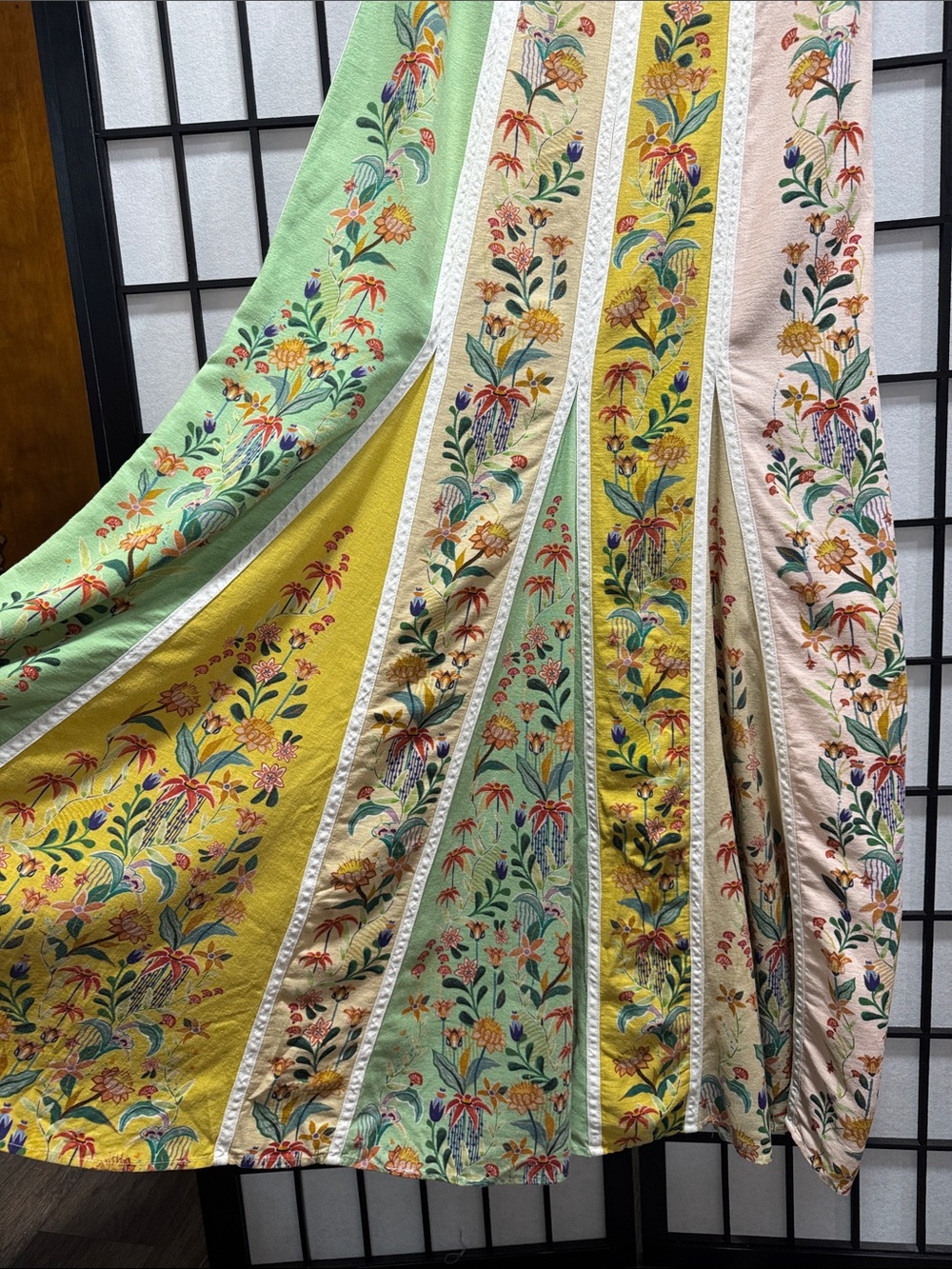 FARM Rio defect Delicate Floral Stripes Linen Blend Maxi Dress 🌼 - Picture 13 of 16